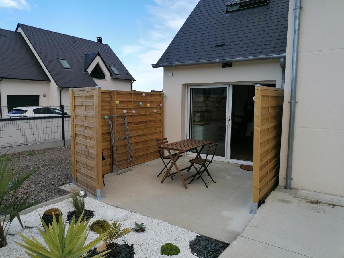 Sommervieu Les Pommiers Duplex Cosy Tout Confort Dans Maison Neuve Avec Terrasse Entree Independante 5 Mn De Bayeux Et 10 Mn Plage Du Debarquement מראה חיצוני תמונה